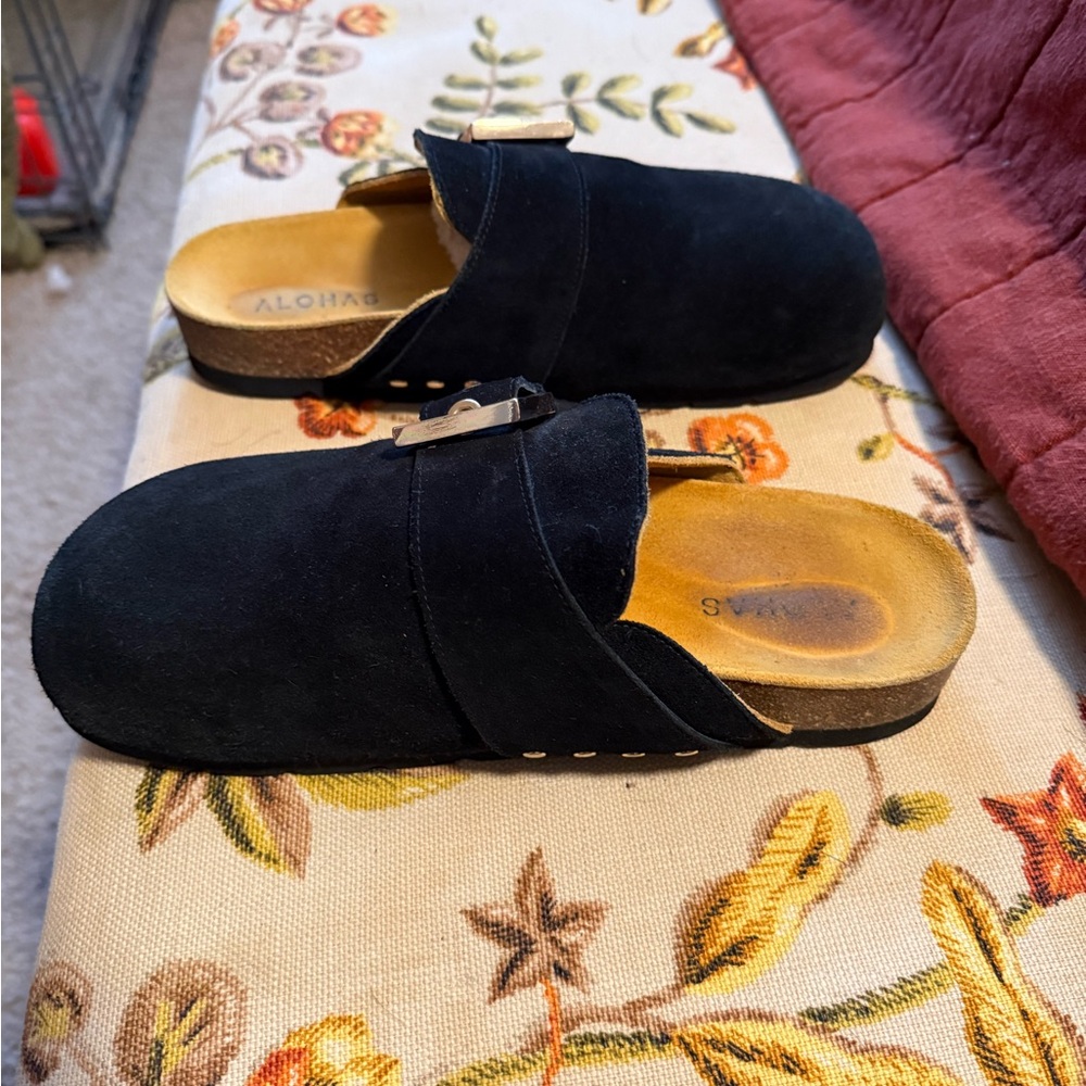 Alohas suede leather black clogs - Picture 2 of 5
